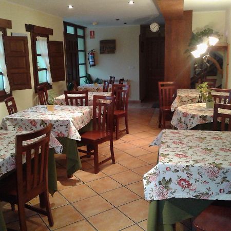 ホテル Casa De Aldea Ruiloba Camango エクステリア 写真